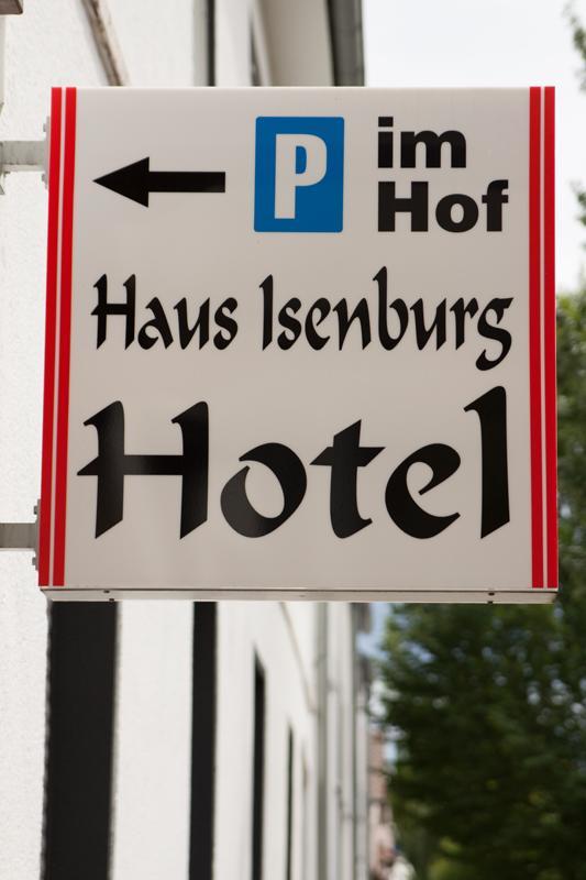 Hotel Haus Isenburg Neu-Isenburg Buitenkant foto